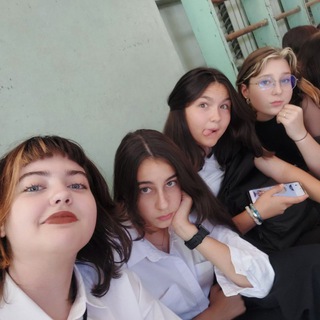 лютые школьницы