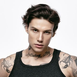 xolidayboy ✔