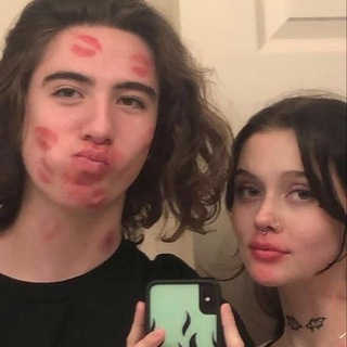 Namoro & amizade