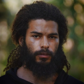 Darius J Wright