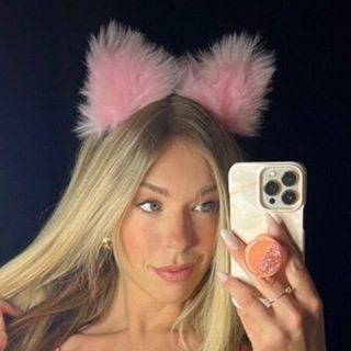 SOPHIE LAUREN 🔥
