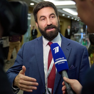 Christopher Helali 🇷🇺🇺🇸