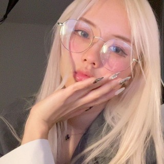 Vyvan Le bibbuly