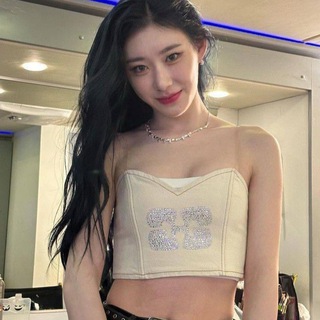 KPOP Idols Feets ❤️‍🔥🧸🦶🏻 Asian Feets 👠
